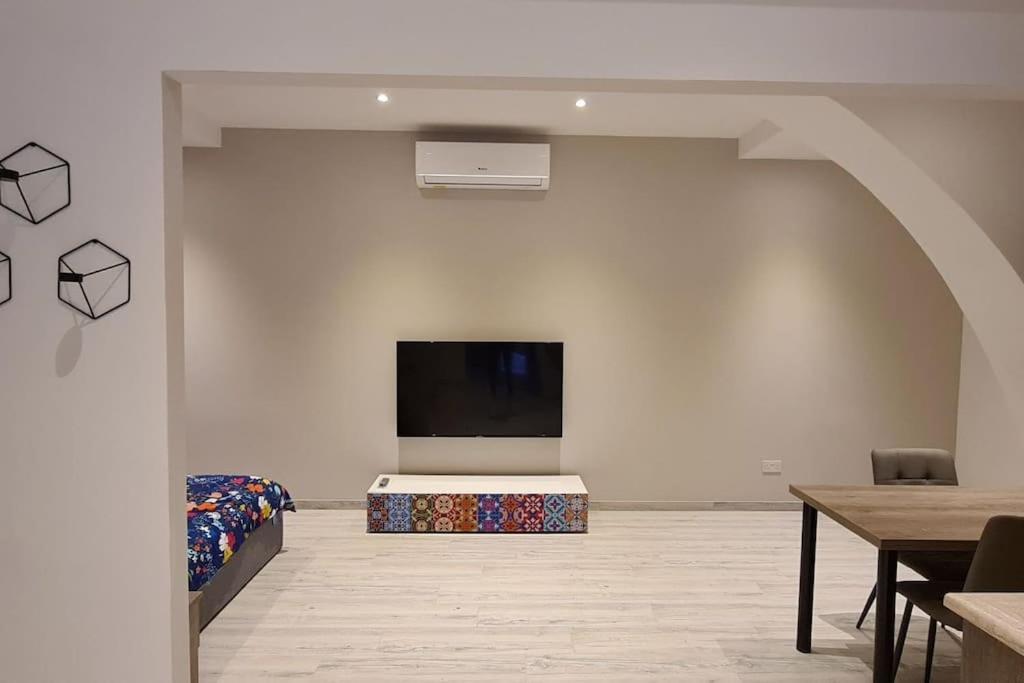 Highly Finished Studio Home In Βαλέτα Εξωτερικό φωτογραφία